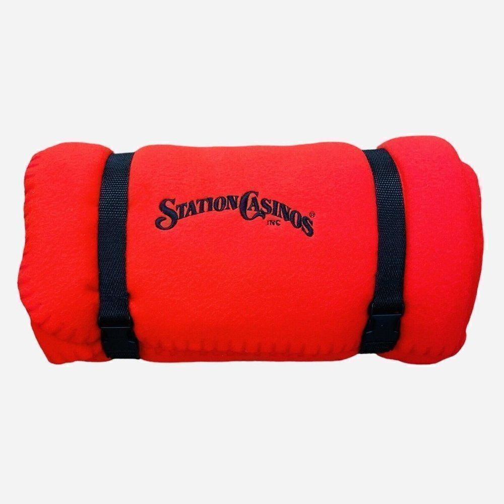 NEW Station Casino Red Felt Blanket Throw with Travel Handle Monarch Promo 60x49